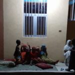 Afar IDPs who fled TPLF attack on Abala, Afar Region, Ethiopia, now sheltering with relatives in Semara. Three children here suffer the symptoms of measles, which could fatally sweep through Afar IDP camps and hospitals. Photo: Ann Garrison, 05.16.2022.