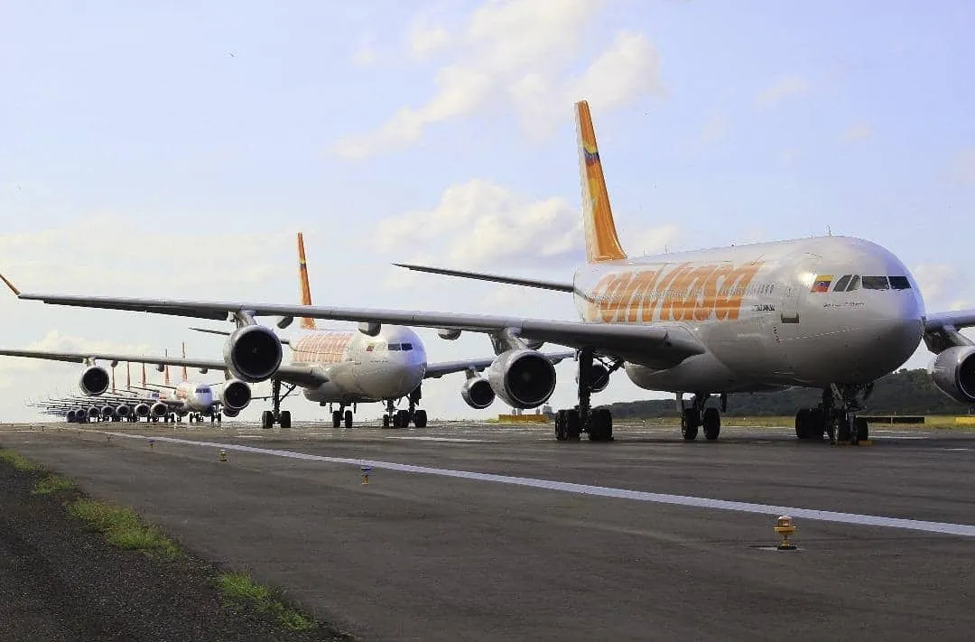 Line of Conviasa planes at the Simon Bolivar International Airport in Maiquetia, Venezuela. Photo: Aviacionline.com.