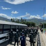 Strong police deployment by Colombian authorities to suppress voting rights of Colombians residents of Venezuela. Photo: Twitter/@CanalTRO.