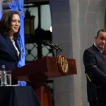 US vice president Kamala Harris (left) and Guatemalan president Alejandro Giammattei during a press conference at the National Palace in Guatemala City last June 2021. Photo: AP/Jacquelyn Martin.