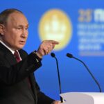 Russian President Vladimir Putin delivers a speech during a plenary session of the 25th St. Petersburg International Economic Forum (SPIEF) in St. Petersburg, Russia.  Photo: Sputnik / Pavel Bednyakov