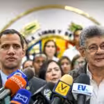 Former deputy Juan Guaidó (left) and Henry Ramos Allup (right). File photo: Democratic Action.