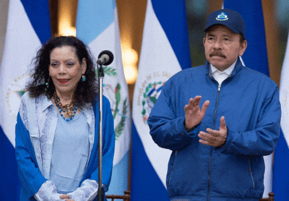 President Daniel Ortega and Vice President Rosario Murillo of Nicaragua, in an official event. File photo.