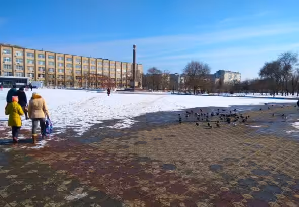 Main square of Severodonetsk, Ukraine, February 2018. Photo: Visem, CC BY-SA 4.0, Wikimedia Commons.