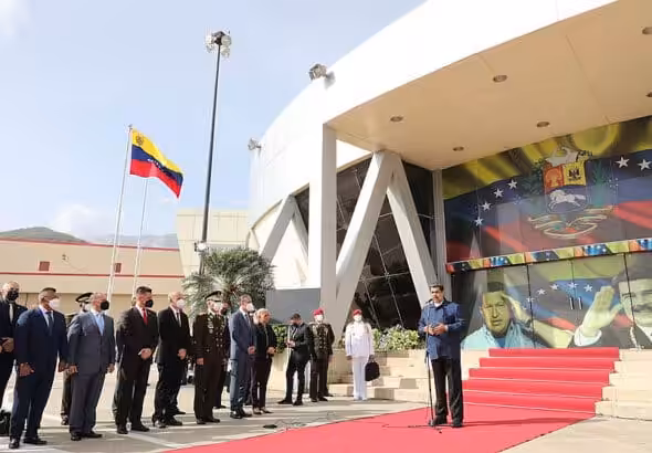 Venezuelan President Nicolás Maduro gives a speech upon arrival at the Simón Bolívar International Airport, on Saturday, June 18, 2022. Photo: Presidential Press.