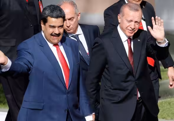 Venezuelan President Nicolás Maduro (left) and Turkish President Recep Tayyip Erdoğan (right) during a previous encounter. Photo: AA/Murat Kaynak.