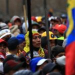 Protests in Ecuador have turned into a national strike as several social movements have joined the indigenous platforms. Photo: EFE.