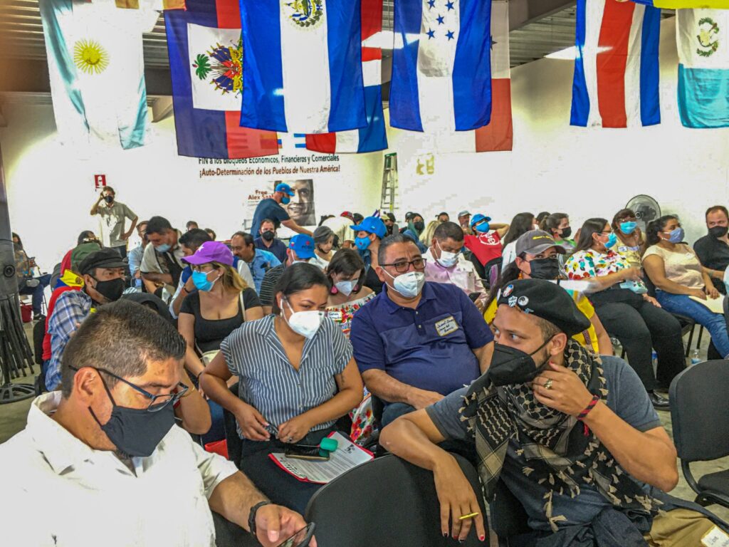 Partial view of the attendance to one of the Worker’s Summit panels. Photo: Roger D. Harris.