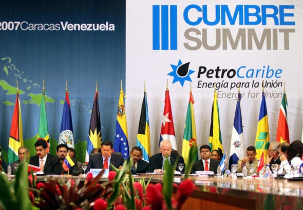 Opening session of the Petro Caribe 2007 Caracas Summit with President Hugo Chávez chairing the session along with then minister for foreign affairs, Nicolás Maduro. File photo.