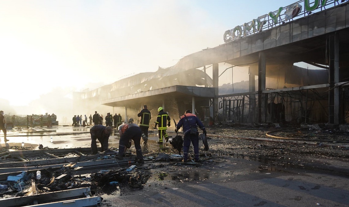 Fire in a shopping center in the city of Kremenchuk, Ukraine. File photo.