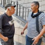 Carlos Aznárez (left) speaks to Alisalem Babeit (right), representative of the Plosario Front in Cantabria, Spain. Photo: Resumen Latinoamericano.