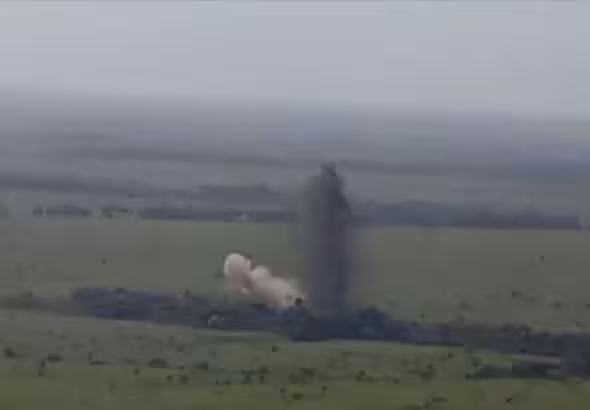 Explosion of a Colombian narco-jet shot down by the Venezuelan army. Photo: Twitter/@dhernandezlarez.