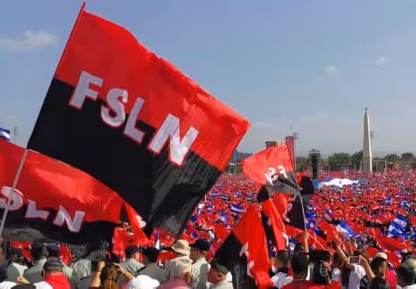 FSLN flags at a massive rally in Managua on July 19, commemorating the victory of the Sandinista revolution. Photo: Radio Nicaragua.