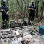 Seizure of drugs and weapons by Venezuelan army. Photo: Twitter/@dhernandezlarez