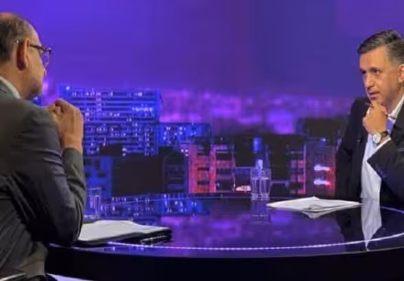 Sacha Llorenti being interviewed on the show Situational Analysis on Venezolana de Televisión. Photo: Últimas Noticias.