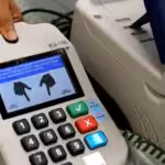 Featured image: Fingerprint scanner used by the CNE in Venezuela for the last couple of decades to avoid multiple votes from a single voter. File photo.