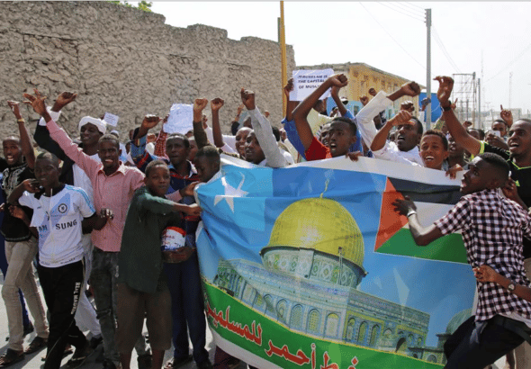 Somalis protest US president Donald Trump’s decision to move the US embassy to Jerusalem in 2018. Photo: Sadak Mohamed – Anadolu Agency.