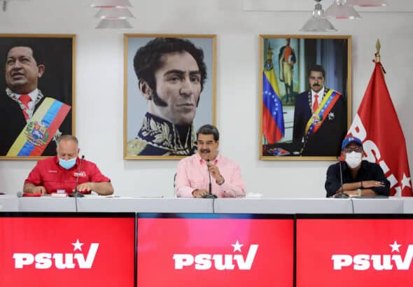 President Nicolás Maduro chairing a PSUV press conference, next to Deputy Diosdado Cabello and Jorge Rodriguez. Photo: Presidential Press.