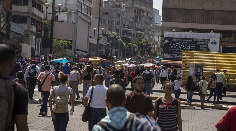 View of a busy day on the Sabana Grande Boulevard in Caracas during pre-pandemic times. File photo.