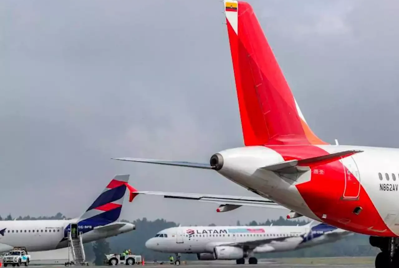 Airplanes in Bogota's El Dorado airport. Photo: El Colombiano.