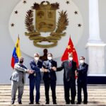 Venezuelan National Assembly Deputy Nicolás Maduro Guerra meets with the Director General for Latin America and the Caribbean of the Chinese Ministry of Foreign Affairs Cai Wai in Caracas. Photo: Twitter/@nicmaduroguerra