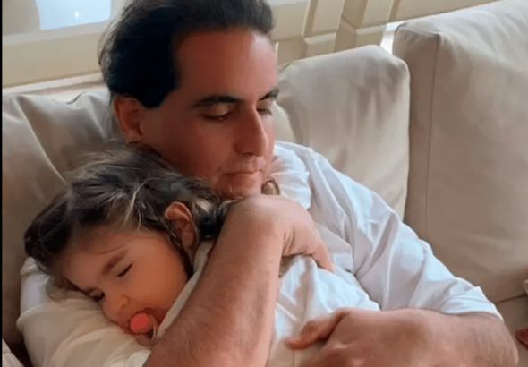 Venezuelan diplomat Alex Saab holding his youngest daughter days before his controversial incarceration. FIle photo.