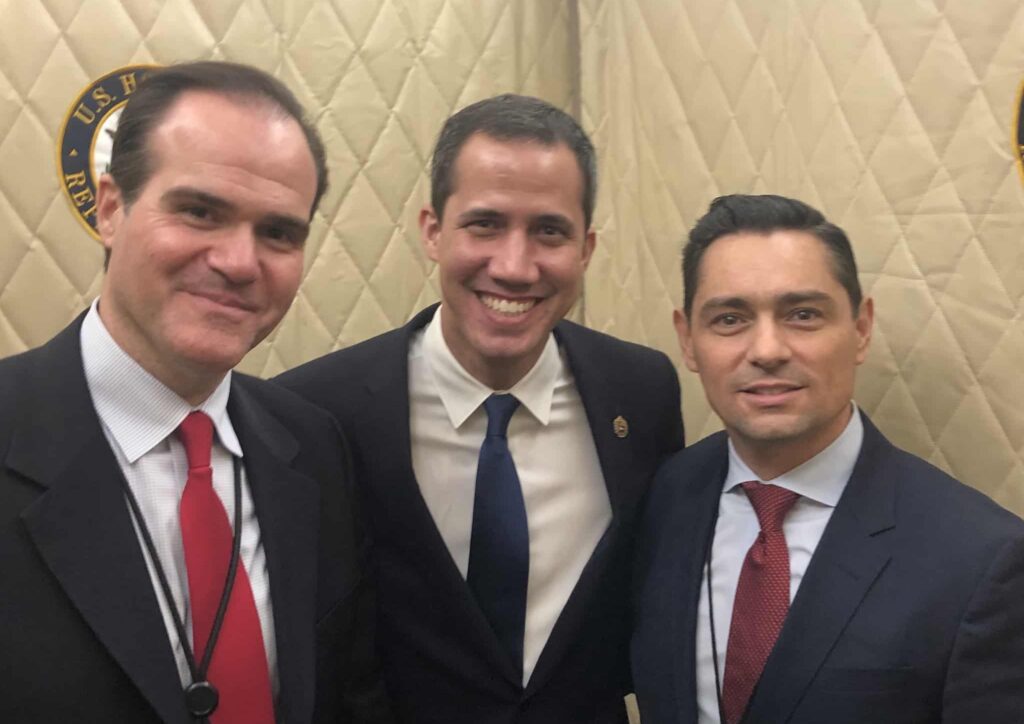 From left to right: Fired IDB President Mauricio Claver-Carone, former Venezuelan deputy Juan Guaidó and his ambassador to Washington Carlos Vecchio. File photo.