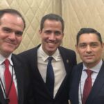 From left to right: Fired IDB President Mauricio Claver-Carone, former Venezuelan deputy Juan Guaidó and his ambassador to Washington Carlos Vecchio. File photo.