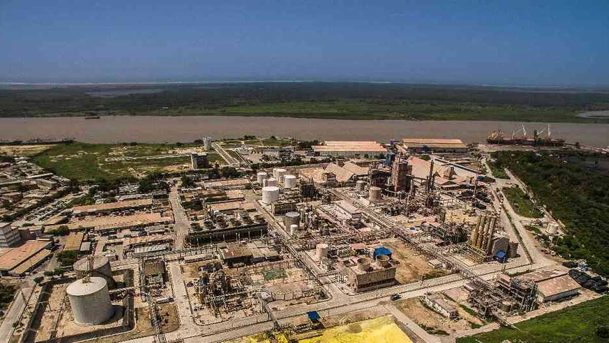 A view of the extensive grounds of Monómeros fertilizer company, in Barranquilla, Colombia. File photo.