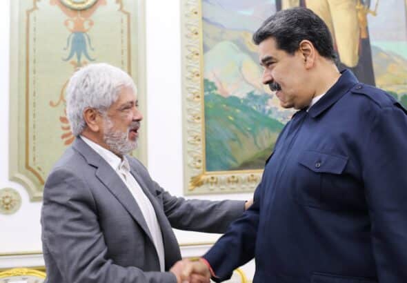 President Maduro meets with the Minister of Commerce, Industry, and Tourism of Colombia Germán Umaña Mendoza. Photo: Presidential Press.
