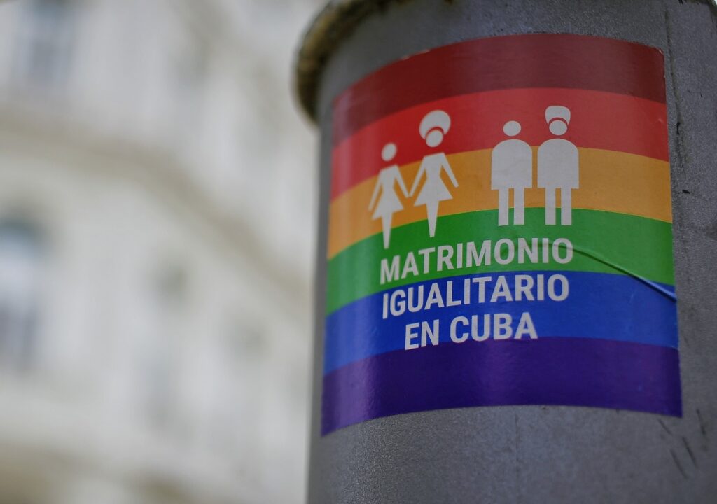 Post banner about the new Cuban Family Code. Photo: Bloomberg.