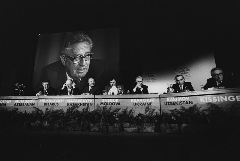 Henry Kissinger, former US Secretary of State chairing a panel session on “The New Partners” with Presidents (left to right) Ayaz Mutalibov of Azerbaijan; Stanislav Shushkevich, Chairman of the Supreme Soviet of Belarus; Nursultan Nazarbayev of Kazakhstan; Mircea Snegur of Moldova; Leonid Kravchuk of Ukraine; Islam Karimov of Uzbekistan at the Annual Meeting of the World Economic Forum in Davos in 1992.