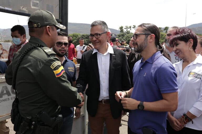 WhatsApp-Image-2022-09-17-at-2.16.17-PM-768x512