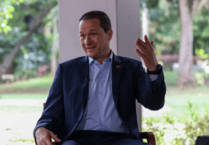 Venezuelan Minister for Foreign Affairs Carlos Faría during an interview TV show "Aqui con Ernesto Villegas." Photo: Alba Ciudad.