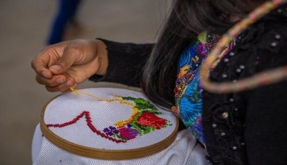 The national budget does not pay attention to the situation of indigenous women, Silvia Menchú, one of the leaders of the Consortium for Sexual and Reproductive Rights platform said. Sep. 13, 2022. Photo: Twitter/@WmnsJusticeInit.