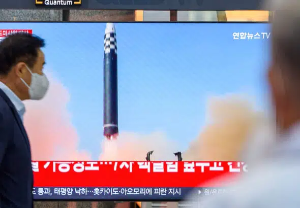 A television screen in Seoul shows a news program reporting the latest missile launch by North Korea. Photo: Kim Jae-Hwan.