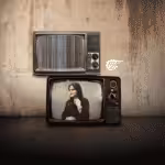 Photo composition showing two TV screens, in which the image of Mahsa Amini and the other with no signal. Photo: Al Mayadeen.