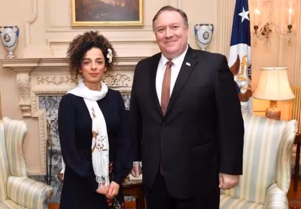Self-proclaimed leader of the Iran protests Masih Alinejad meeting with former CIA director Mike Pompeo in 2019. Photo: US State Department.