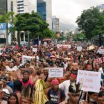 A panoramic view of the indigenous peoples march at Avenida Francisco de Miranda in Caracas, October 12, 2022. Photo: Twitter/@MINPIOFICIAL/@VillegasPoljak.