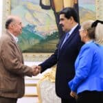 President of Venezuela Nicolás Maduro, received this Tuesday, October 4, the Colombian Minister for Foreign Affairs Álvaro Leyva. Photo: Presidential Press.