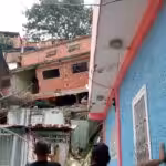 Collapsed home in the 23 de Enero parish of Caracas after torrential rains affected the city this Monday, October 24. Photo: Twitter/@2709mg.