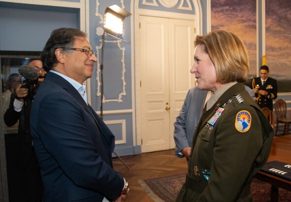 US Army General Laura Richardson, the commander of US Southern Command, met with President Petro on a visit to Colombia during September 5-9, 2022. Photo: Southcom.