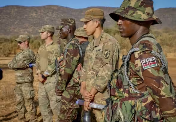US soldiers of the US Army Southern European Task Force - Africa participate in military exercise with Kenyan army personnel. Photo: Twitter/@USAfricaCommand.