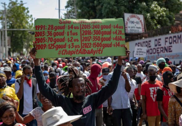 the streets of Haiti have once again been occupied by large marches and roadblocks (Photo: Radyo Rezistans/Facebook)