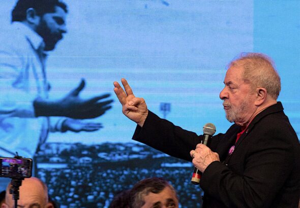 Lula da Silva speaking at the national congress of the PT Party in 2017. Photo: Lula Marques/Agência PT, CC BY 2.0.