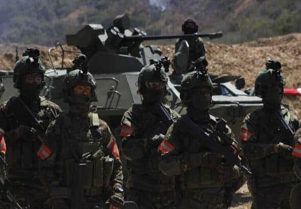 A group of CEOFANB soldiers. Photo: Últimas Noticias.
