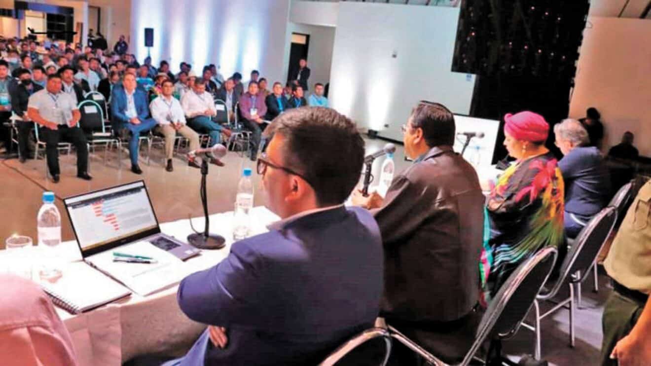 Plurinational Meeting for a Census with Consensus, held in Cochabamba, Bolivia, to determine the framework of the upcoming national census.