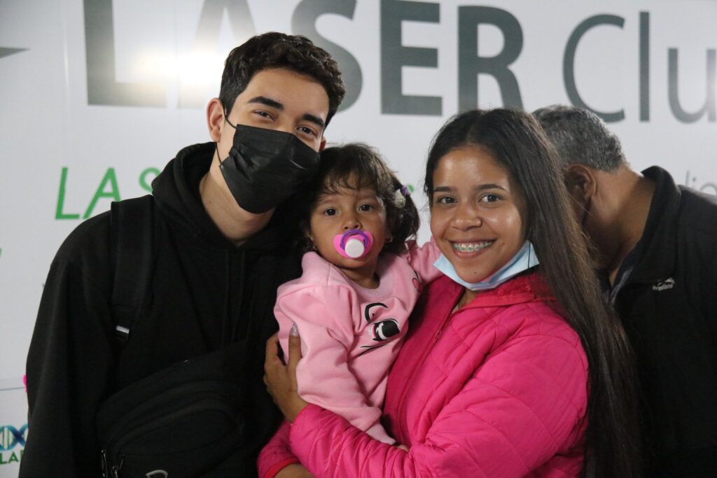 Venezuelan nationals returning from Peru at the Maiquetía International Airport in La Guaira, Venezuela. Photo: Twitter/@RanderPena.