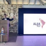 ALBA-TCP Executive Secretary, Sacha Llorenti, during his lecture at the international forum Rethinking Tourism: New strategies and alliances for the recovery of the sector in Latin America and the Caribbean, Caracas, November 26, 2022. Photo: Twitter/@ALBATCP.