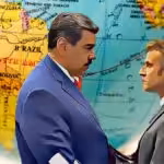 Cartoonized photo of the meeting between Venezuelan President Nicolás Maduro and French President Emmanuel Macron, with a map of South America in the background. Photo: nicolaporro.it.